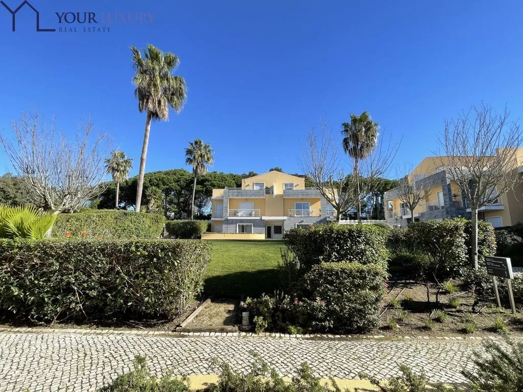 Aed - Luxury Apartment with Pool in Cascais