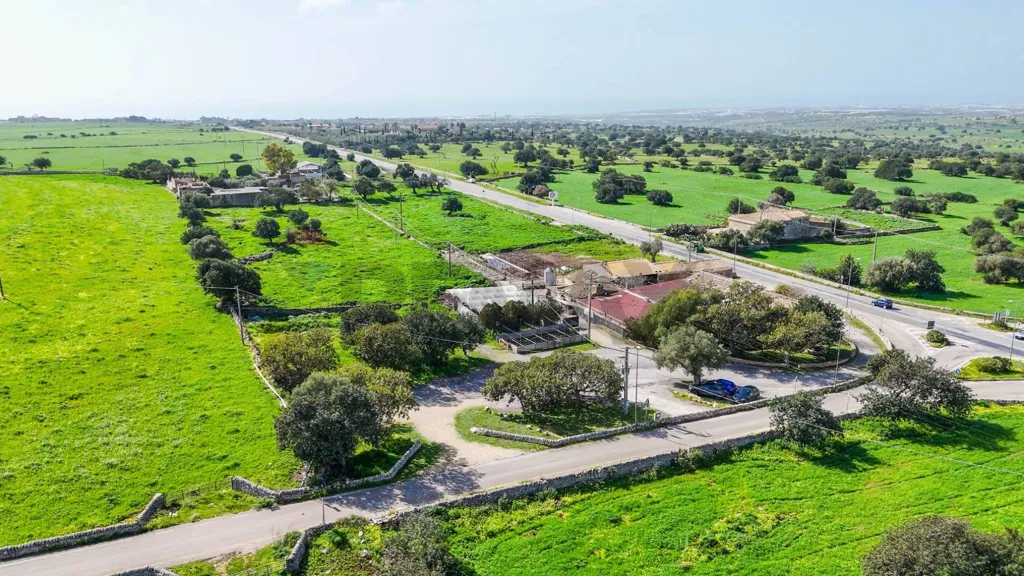 Õhuvaade - Agriturismo with Pool in Ragusa, Sicily