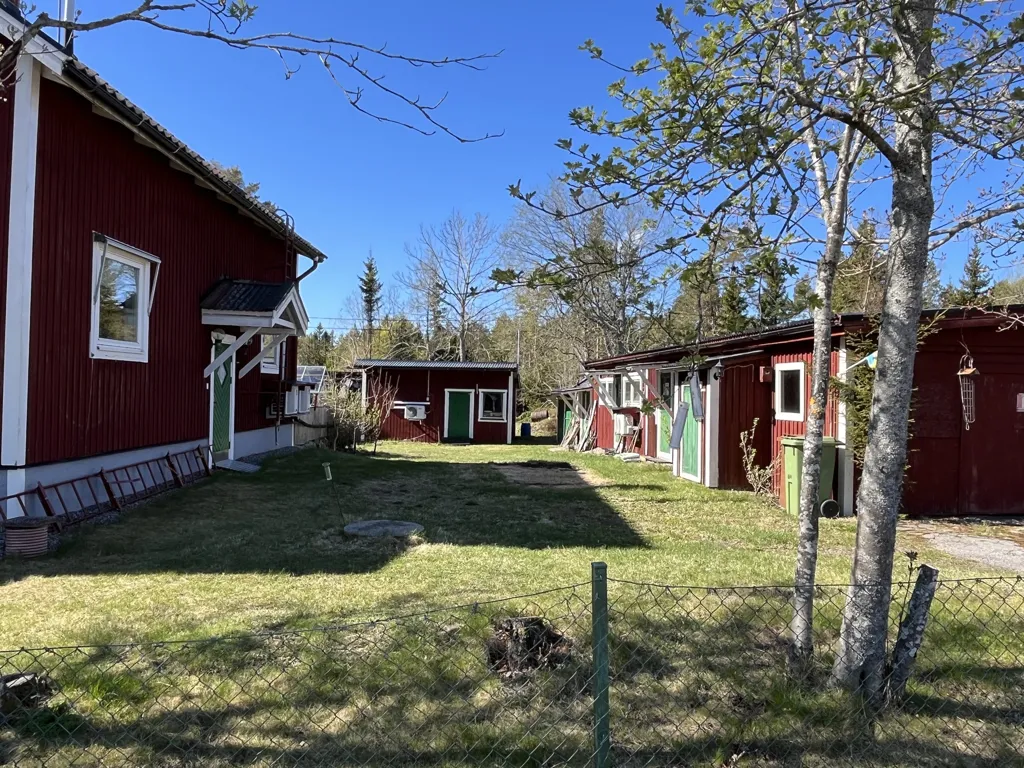 Extérieur - Seaside Villa with Guesthouse in Lörudden