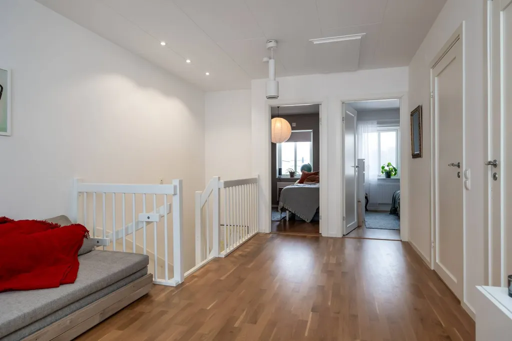 Entrée - Apartment with Balcony in Ekeby Almby, Örebro