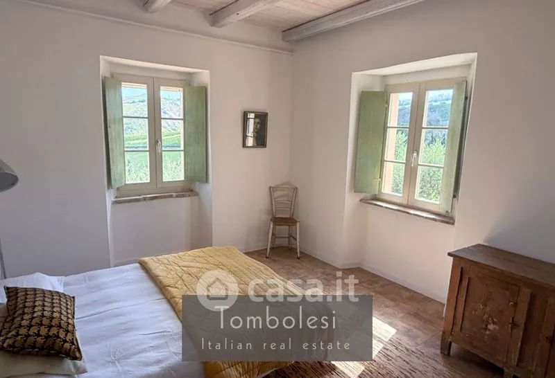 Chambres - Restored Rustico with Vineyard in Cossignano