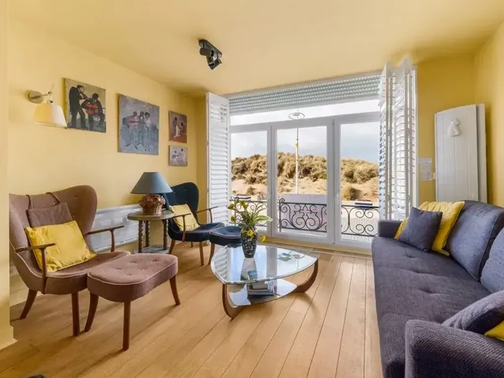 Séjour - Studio Rénové près de la Mer à Zeebrugge