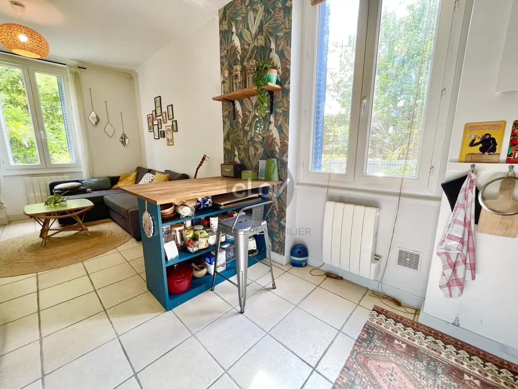 Kitchen - T3 Garden Level Flat with Private Garden in Lyon