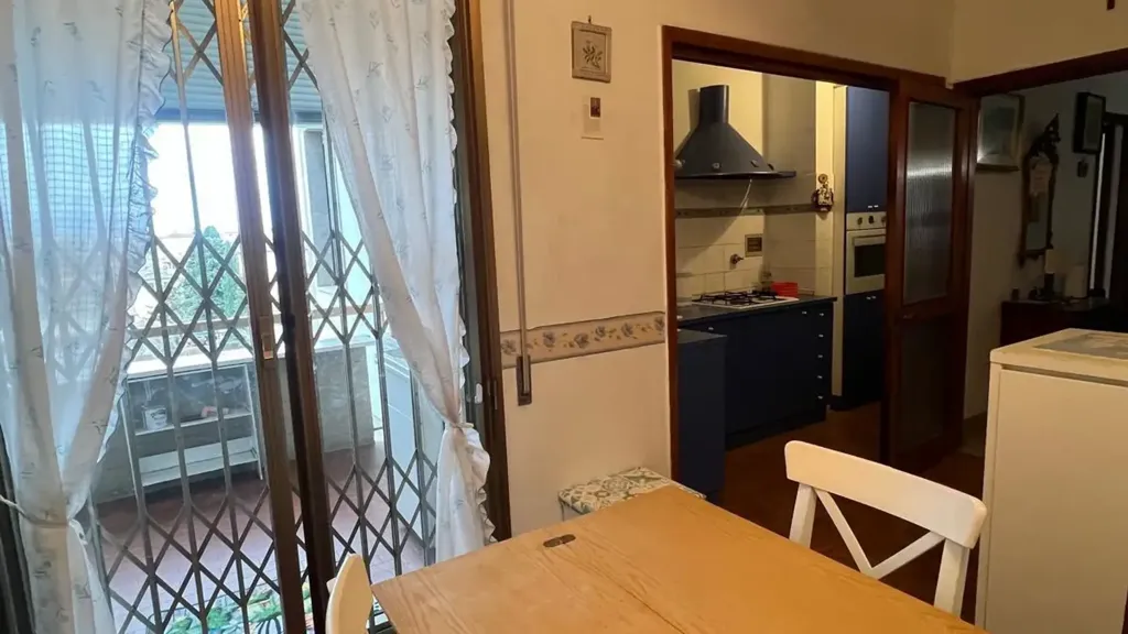 Salle à manger - 6-Bedroom Apartment with Garden View in Florence