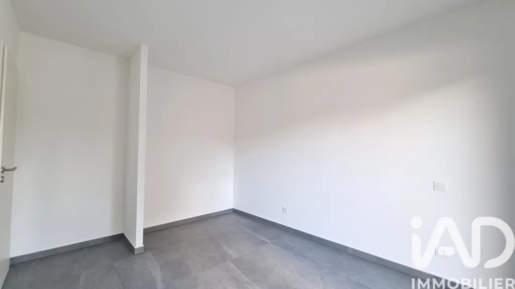 Pièces - Maison 2 Faces avec Jardin à Prades