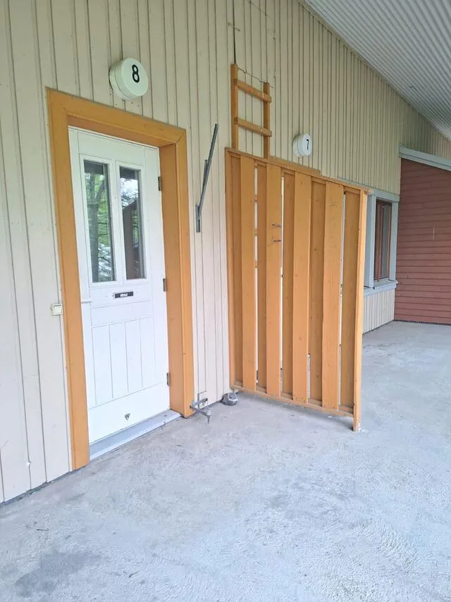 Garage - Studio Flat with Balcony in Orivesi