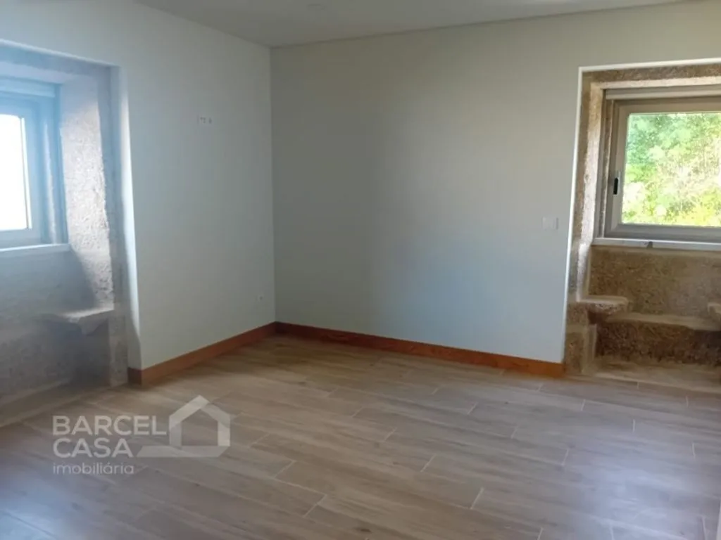 Pièces - Luxury House with Stone Architecture in Barcelos
