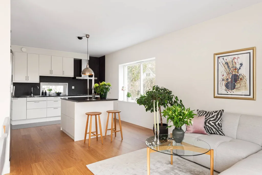 Köök - Duplex with Garden in Näsbypark