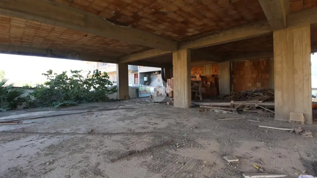 Pièces - Multi-level Rustico with Terrace in Gallico
