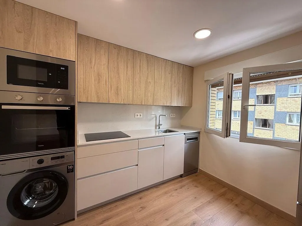 Köök - Apartment with South Orientation in Gijón