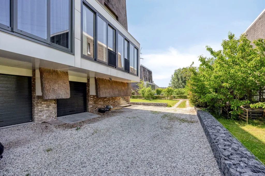 Extérieur - Semi-Detached House with Panoramic Views in Leiderdorp