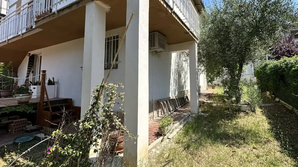 Terrazza - Villa with Private Garden in Montegranaro, Pesaro