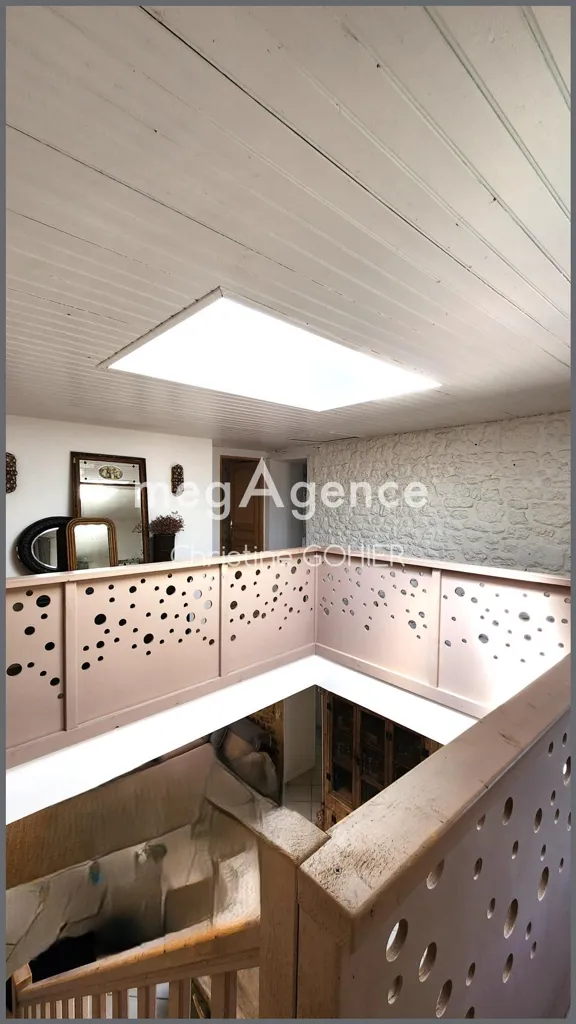Pièces - Ensemble de deux maisons charentaises avec piscine à Soulignonne