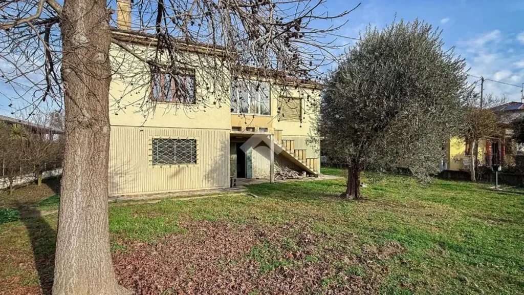 Välivaade - Detached House with Garden in Pianiga