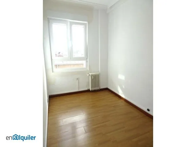 Toad - Apartment with Parking in Gijón Centre