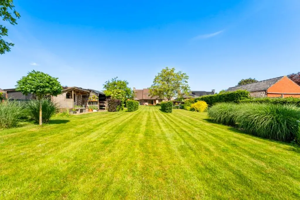 Jardin - Maison avec Jardin et Garage à Wevelgem