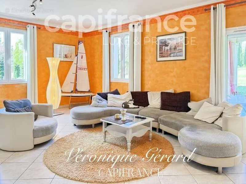 Elutuba - Equestrian Property with Longère in Salleboeuf
