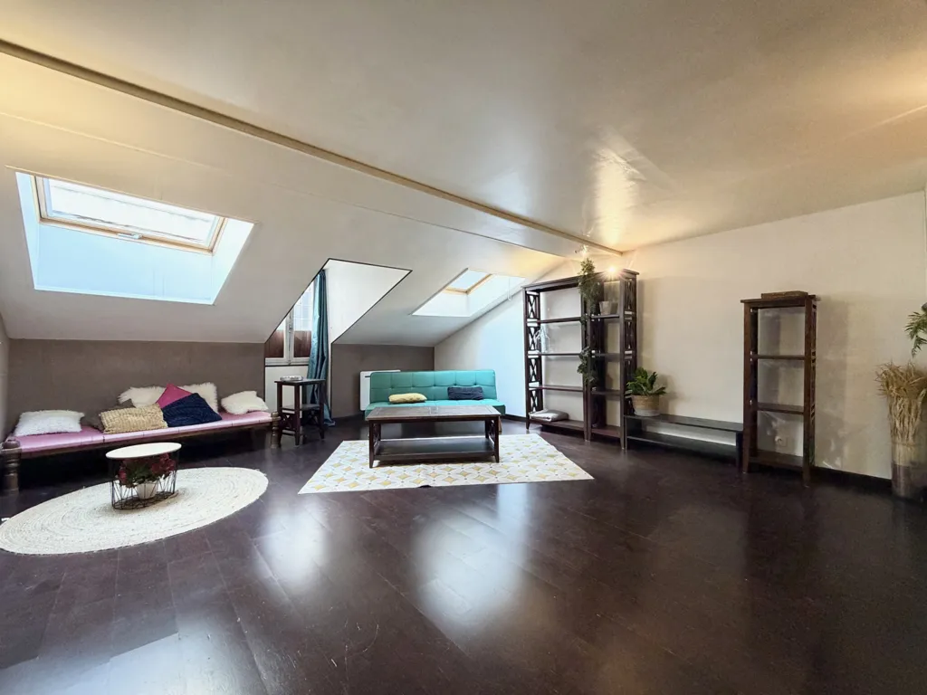 Pièces - Appartement T2 Duplex Centre Historique Chambéry
