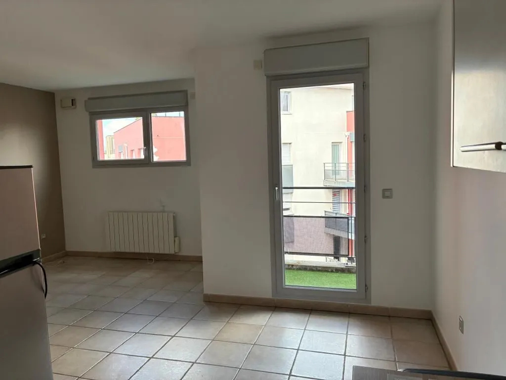 Köök - Modern T2 with Balcony in Caluire-et-Cuire