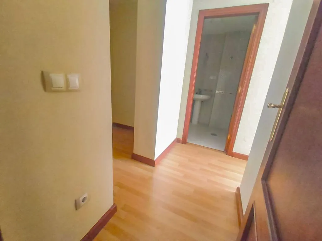 Ingresso - Spacious Flat with Lift in Cabañaquinta