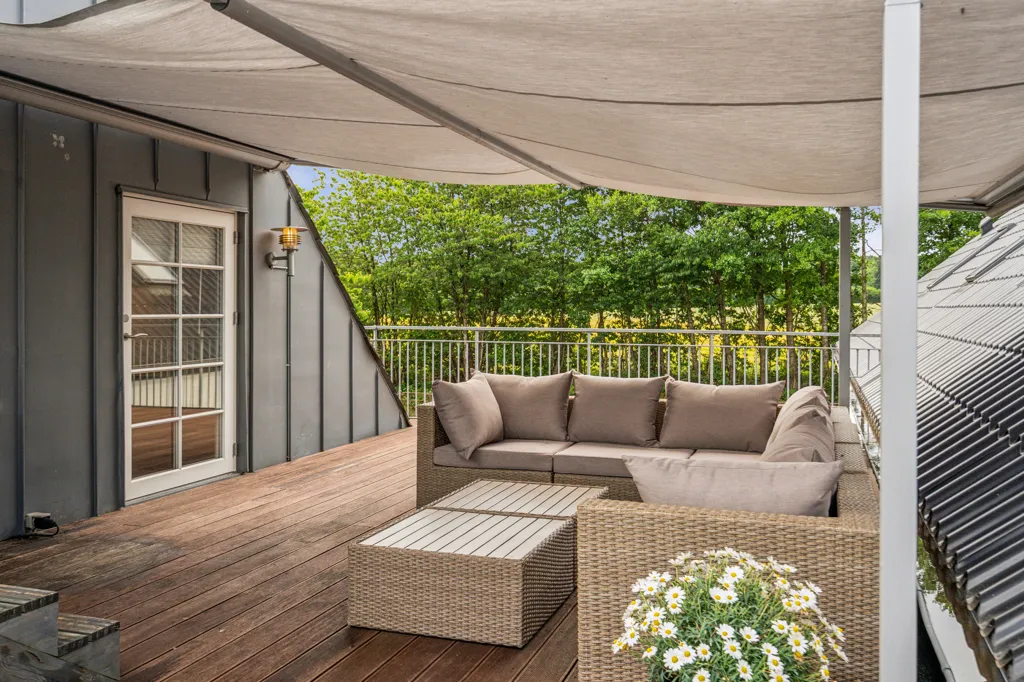 Terrasse - Equestrian Estate with Spa in Vinding