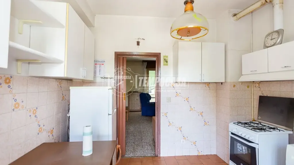 Köök - Spacious Trilocale with Terrace in Brescia