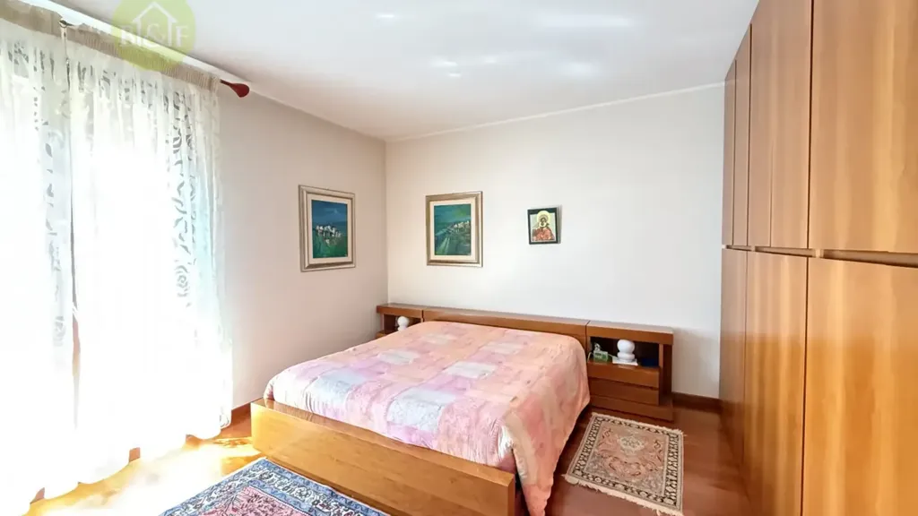 Chambres - Bifamiliare Villa with Private Garden in Legnago