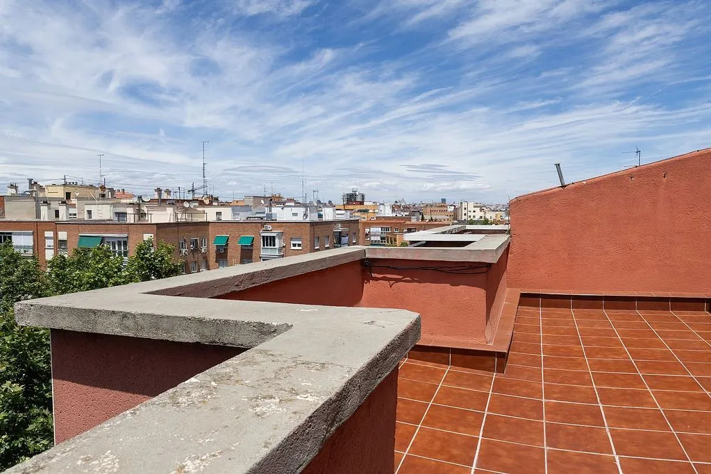 Terrass - Apartment with 50m² Terrace in Opañel