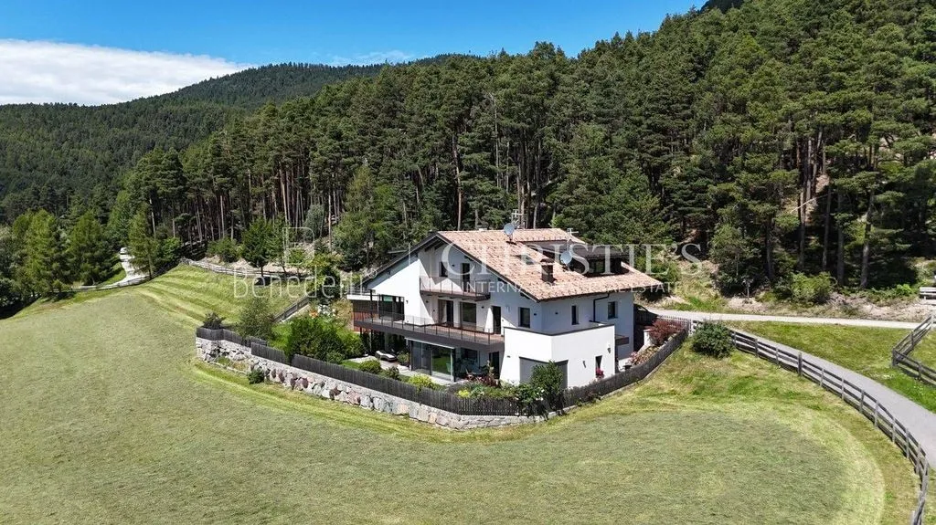 Õhuvaade - Luxury Duplex with Panoramic Views in Renon