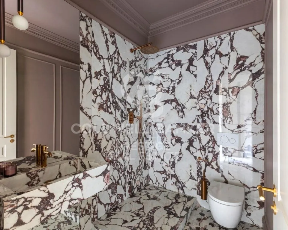 Salles de bain - Luxury Flat with Historic Charm in Barcelona