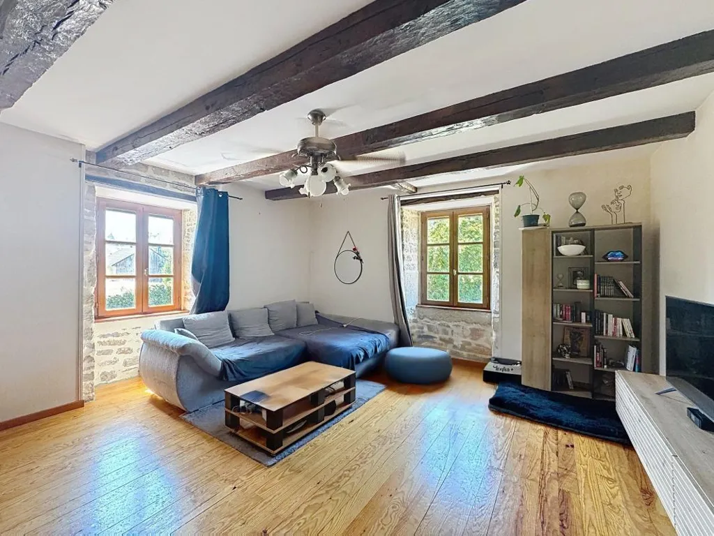 Séjour - Maison en Pierre avec Jardin à Gillorgues