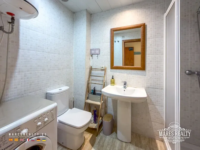 Salles de bain - One-Bedroom Apartment with Pool in Fenals, Lloret de Mar