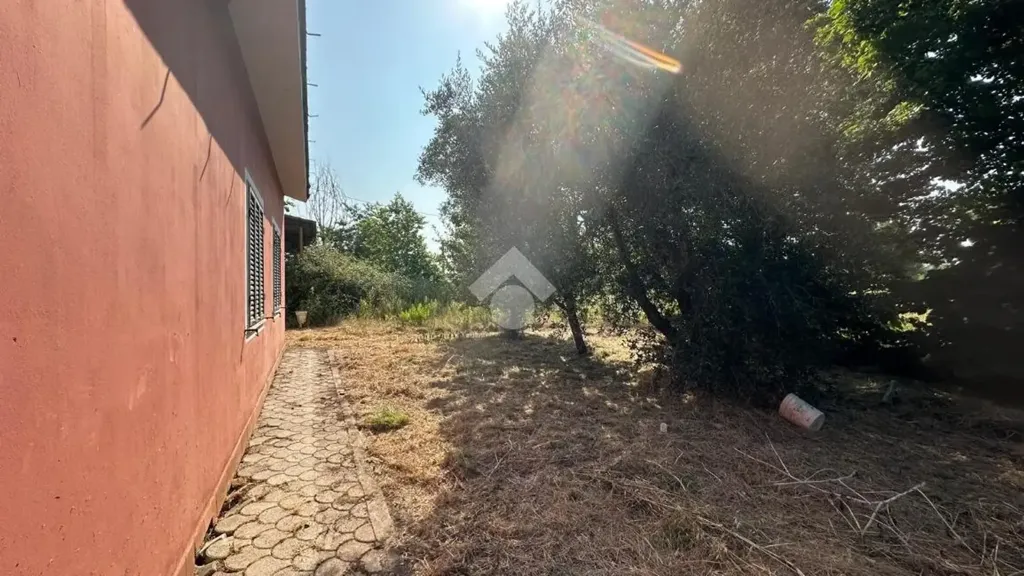 Jardin - Single-Storey Villa with Garden in Capannori