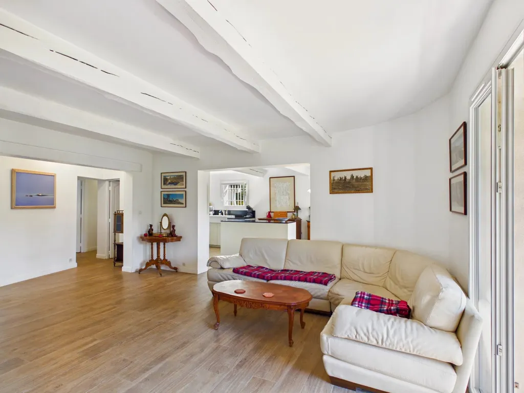 Elutuba - Luxury Property with Two Villas in Draguignan