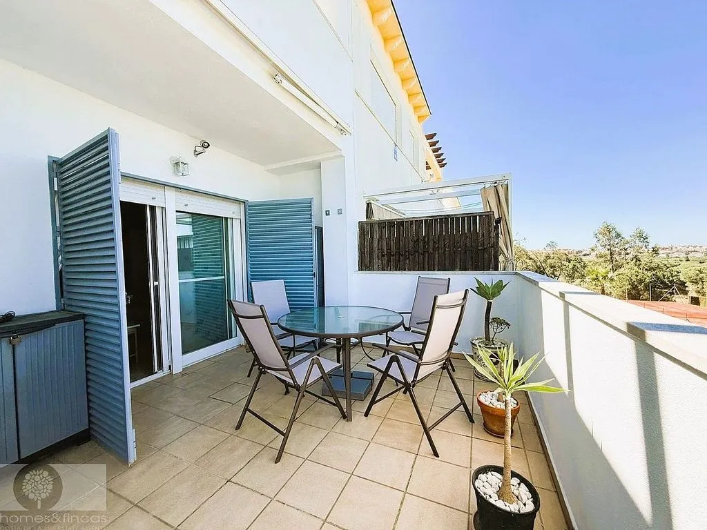 Rõdu - Terraced House with Pool in La Antilla