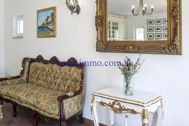Elutuba - Villa with Pool near Trogir Beach