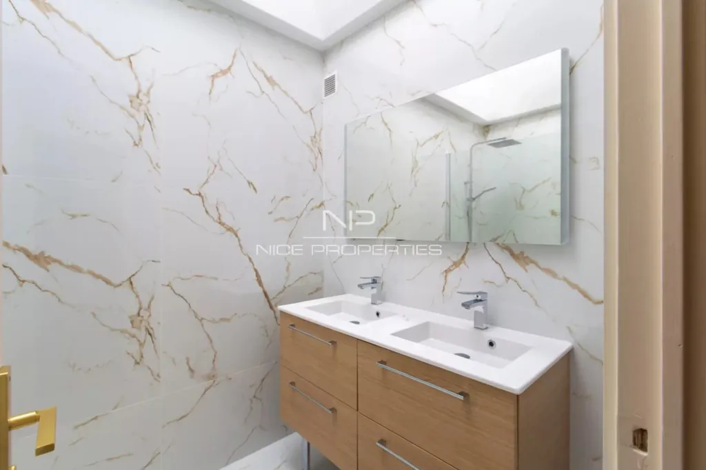 Vannitoad - Luxury Flat with Terraces in Cimiez, Nice