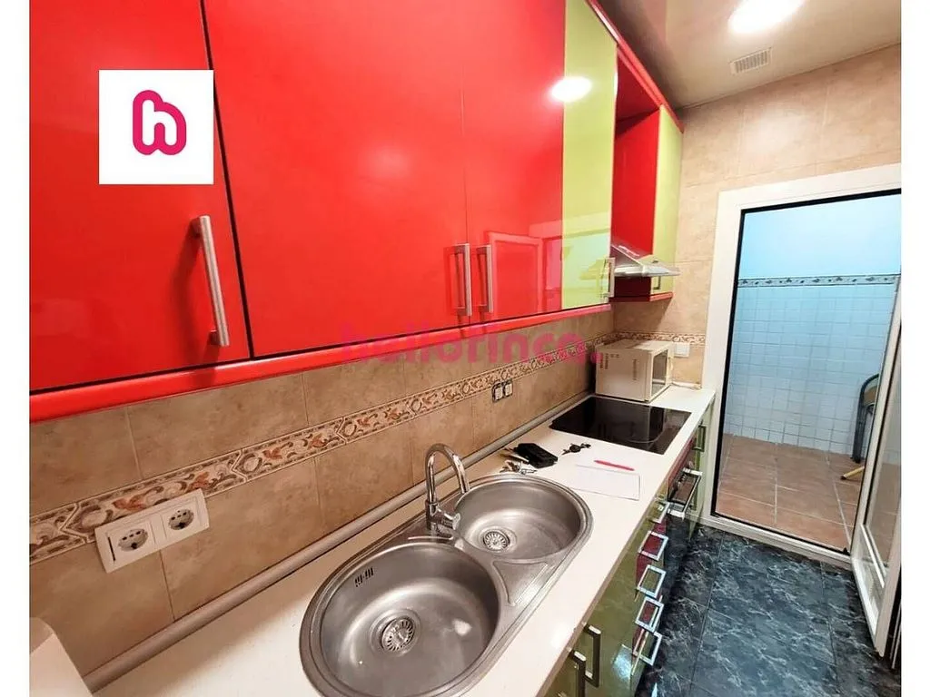 Köök - Ground Floor Flat with Terrace in Sant Jordi, Ripollet