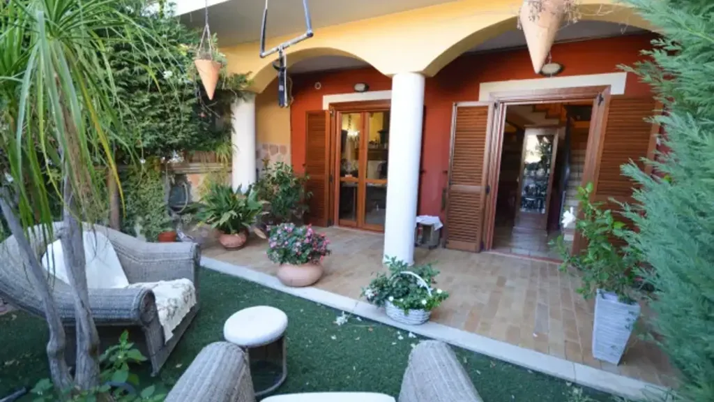 Terrasse - Terraced Villa with Balcony in Rossano