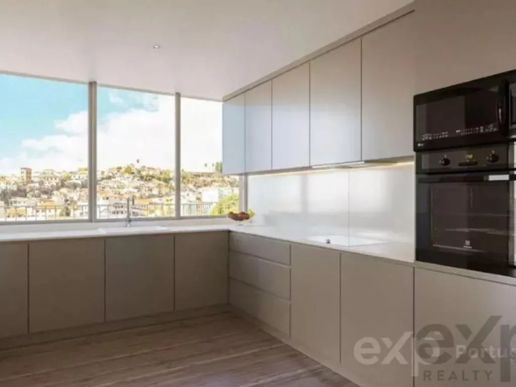 Cuisine - Two-Bedroom Apartment with Garden View in Funchal