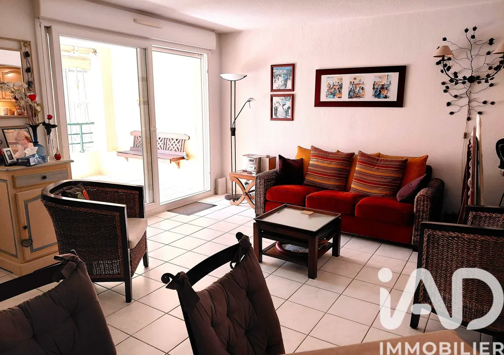 Elutuba - Bright 3-Bedroom Apartment with Terrace in Saint-Raphaël