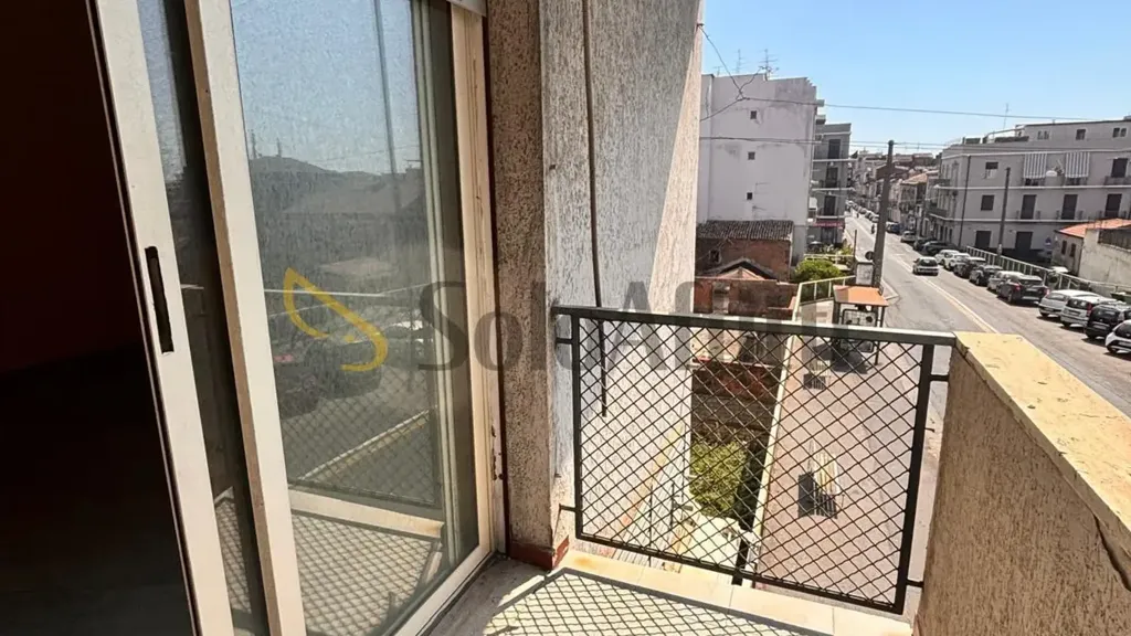 Balcon - Bright Apartment with Balcony in Catania Centre