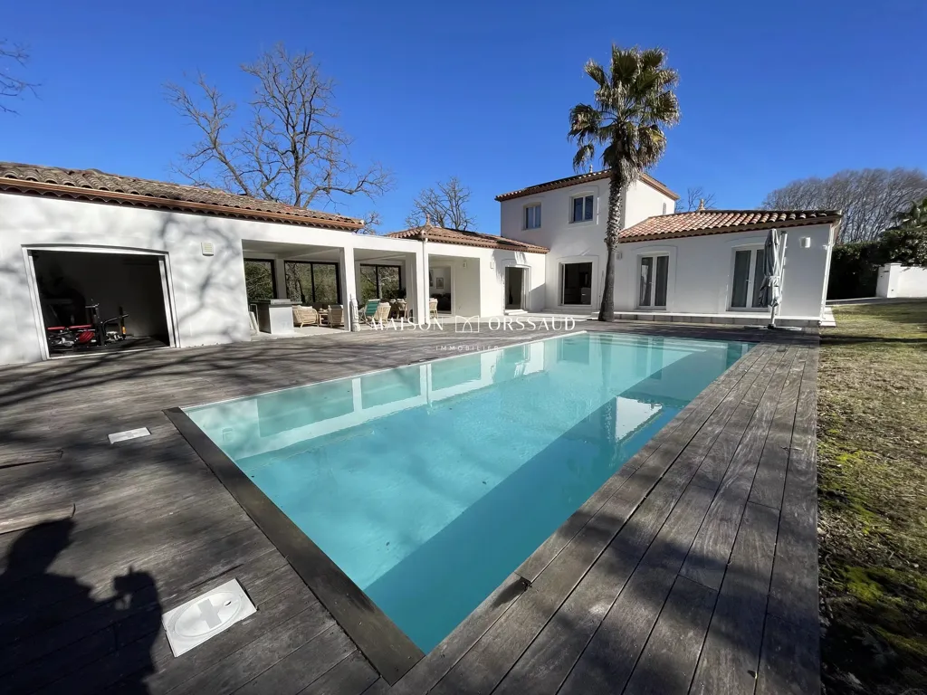 pool_area