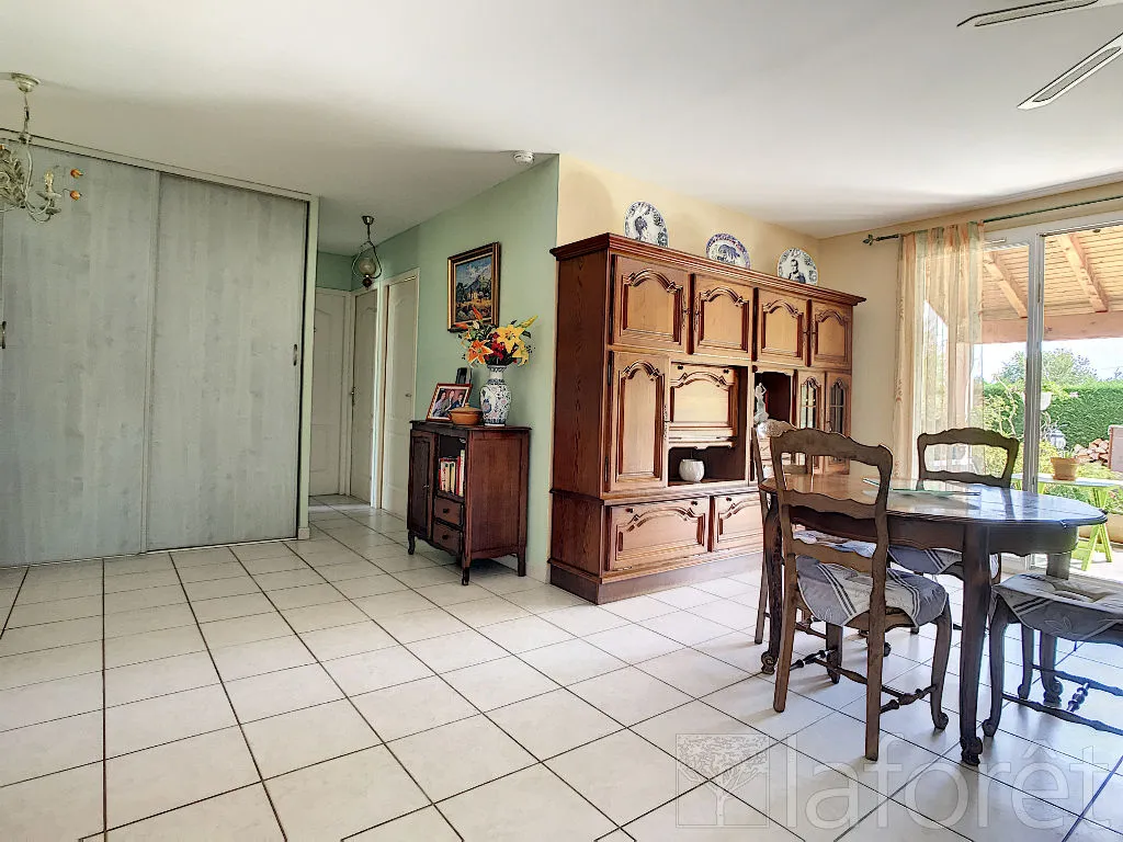 Sala da pranzo - House with Orchard Garden in Finhan