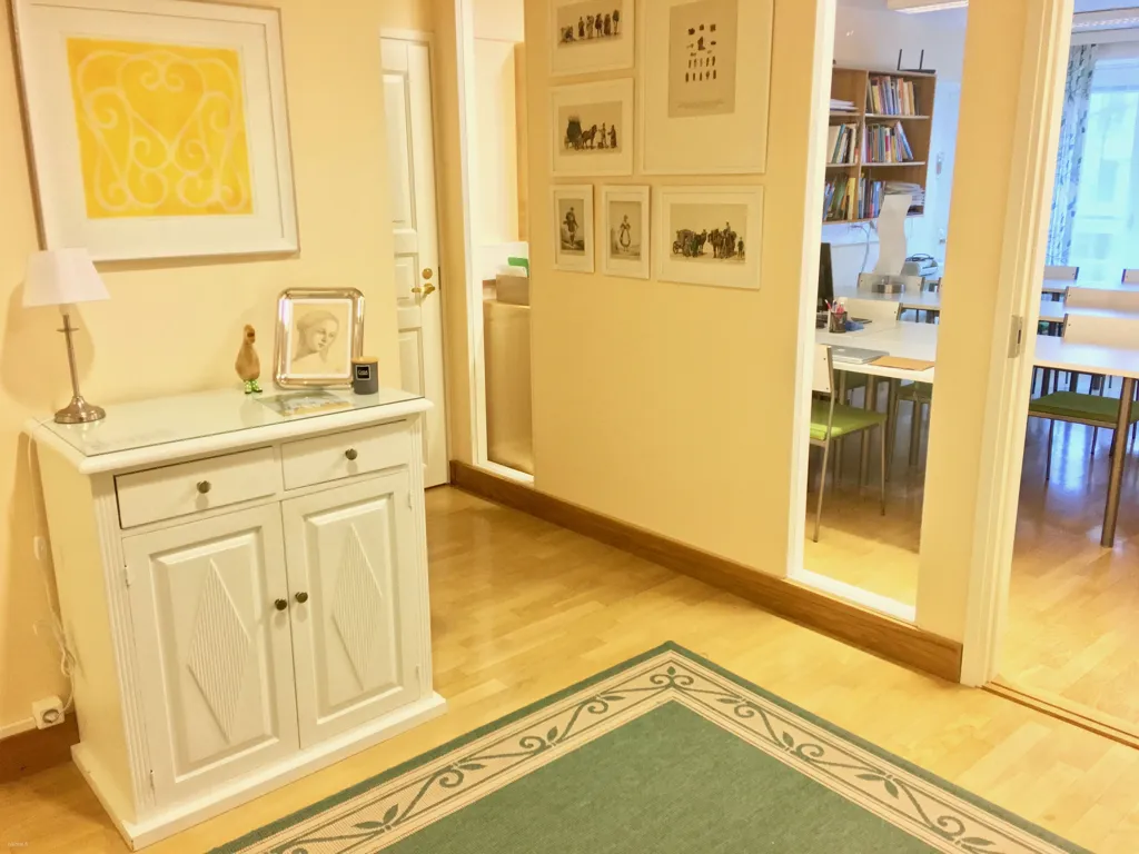 Entrée - Student Room with Central Park Access in Helsinki