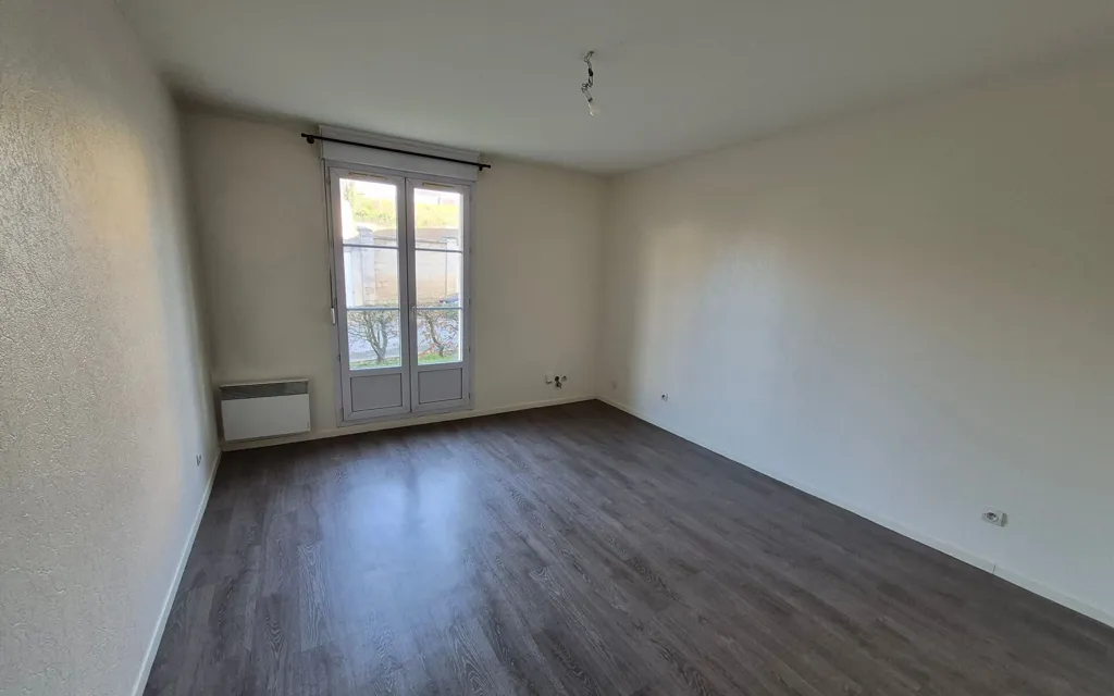 Pièces - Appartement T2 avec Parking à Château-Thierry
