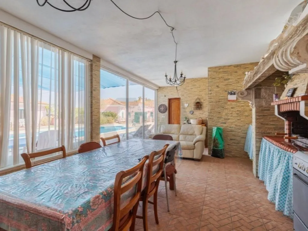 Salle à manger - Luxury House with Multiple Units in Setúbal