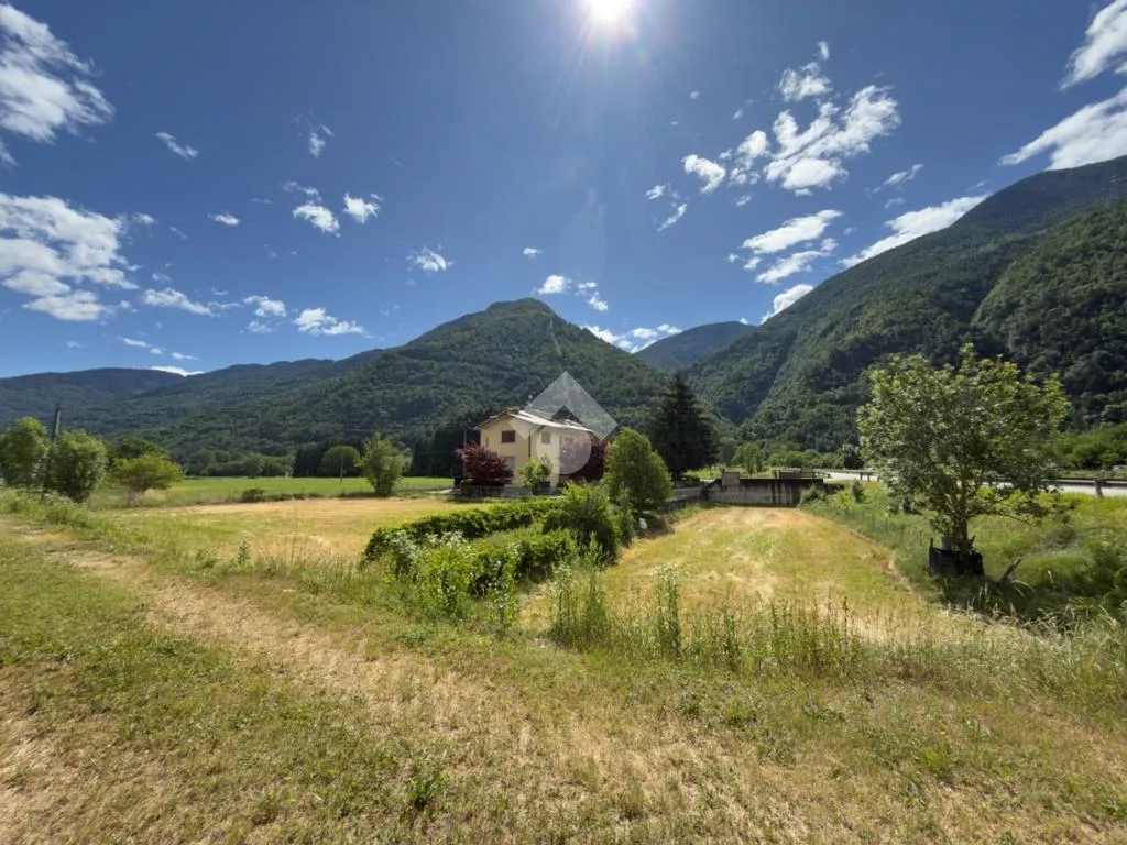 Giardino - Buildable Land with Panoramic Views in Teglio