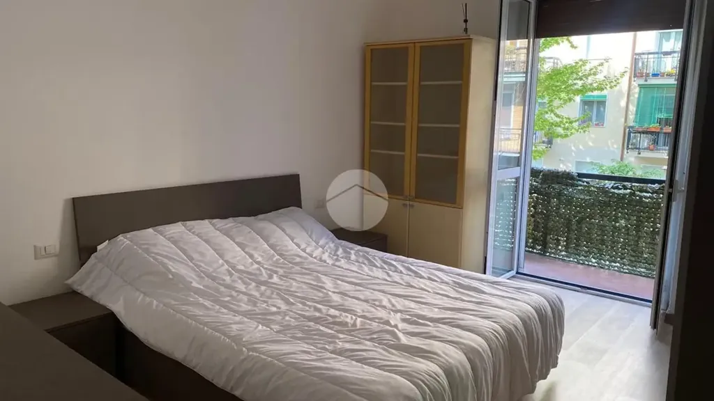 Chambres - First Floor Flat with Balcony in Milan South