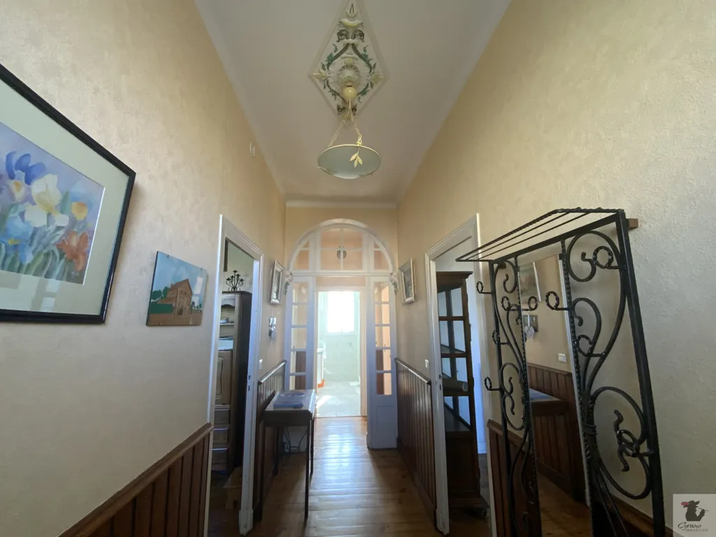 hallway_entrance